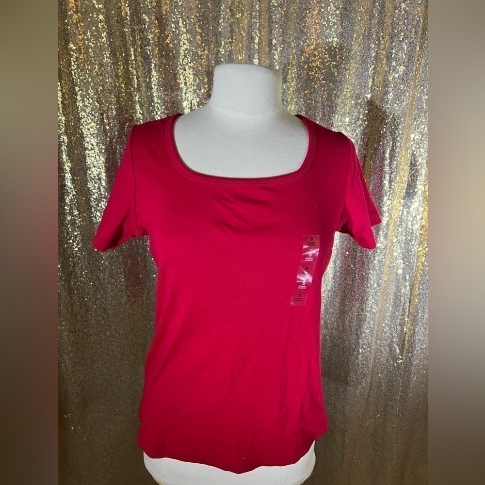 Red Karen Scott t shirt